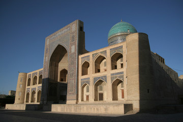 Mir-i-Arab madrasa