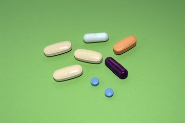 various tablets and capsules for oral use, tablet dependence