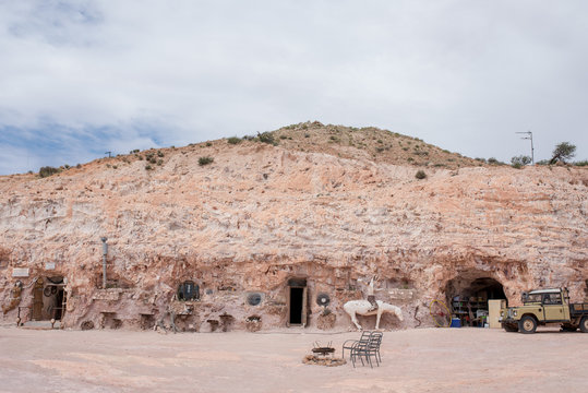 Crocodile Harry's Underground Nest (Coober Pedy)