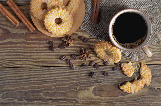 Coffee and shortbread cookies