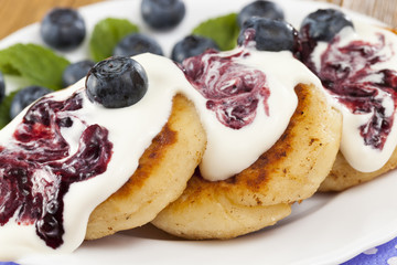 cheeseberry and sauce
