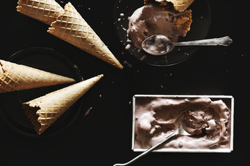 Dark chocolate ice cream and cones