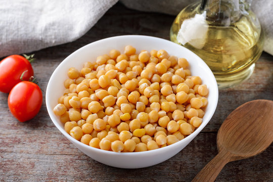 Cooked Chickpeas on a bowl