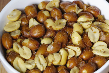 peanuts fresh in a white plate
