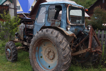 Tractor