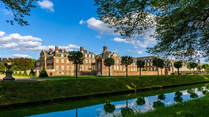 Obraz premium Das Wasserschloss Nordkirchen gilt als das westfälische Versaille.
