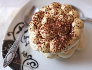 Dessert à la crème et au chocolat
