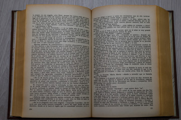 Obraz premium ancient book close up