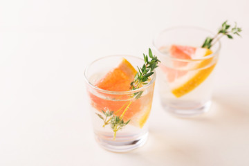 Gin bitter lemon with thyme and grapefruit.