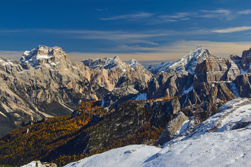 Fototapeta na wymiar Dolomites, best part of Alps, Cortina, Italia