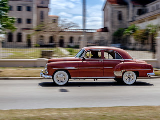Fototapeta na wymiar Cuba Autu Car Oldtimer Karibik Cuba Mitzieher Havanna Classik Strassenszene