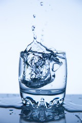 A good concept, a splash of water clean and transparent to health.