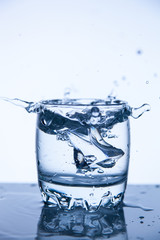 A good concept, a splash of water clean and transparent to health.