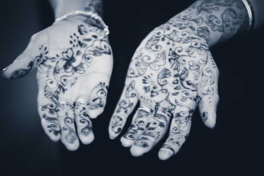 hena close up of hands tattoo