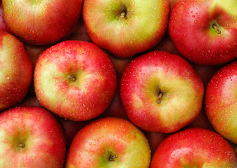 Red Apples