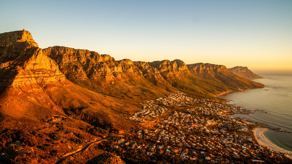 Fototapeta premium View from Lionshead, Cape Town, South Africa