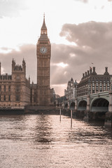 Fototapeta na wymiar British Parliament on the banks of the River Thames in London