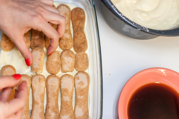 tiramisu preparation at home