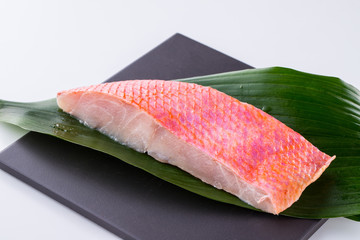 鯛の切り身
