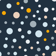 Kleurrijke polka dots naadloze patroon op heldere 7 achtergrond. Betoverend klassiek kleurrijk polka dots textielpatroon. Naadloze verspreide confetti vallen chaotisch decor. Abstracte vectorillustratie.