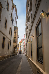 Obraz premium Die bekannte Schönlaterngasse in Wien, Österreich