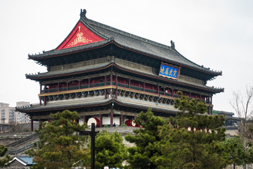 Fototapeta premium Xi'an China Zhong Lou Central Belltower Cold Winter Day March 2018