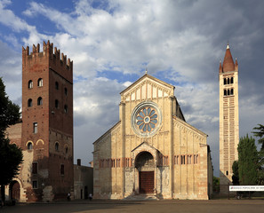 Fototapeta na wymiar Verona, Italy - historic city center - external view of Basilica of Saint Zeno with church tower