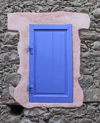 volet bleu