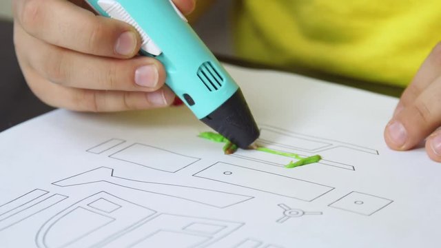 drawing with 3d pen