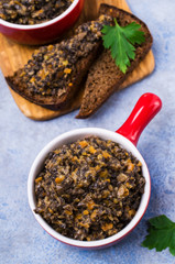 Mushroom caviar with vegetables