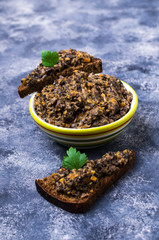Mushroom caviar with vegetables