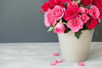 beautiful red rose flowers bouquet in vase