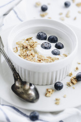 Granola with natural yoghurt and blueberries