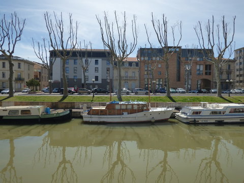 Narbonne / Narbona, ciudad de Francia del departamento de Aude, en la regi&oacute;n de Occitania, al sur del pa&iacute;s