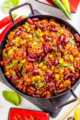 Chilli con carne und frische selbstgemachte Tortillas