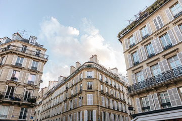 Fototapeta na wymiar House in Paris, France