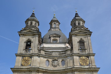 Fototapeta na wymiar Church and monastery ensemble in Kaunas in Lithuania
