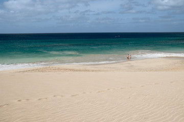 Fototapeta na wymiar Beach Santa Maria, Insel Sal, Kap Verde