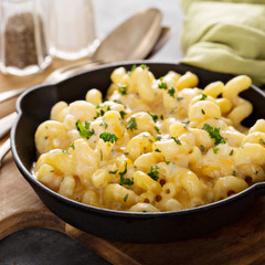 Baked mac and cheese
