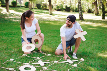 Tic-Tac-Toe Strategy Game Criss Cross Leisure Recreation Concep