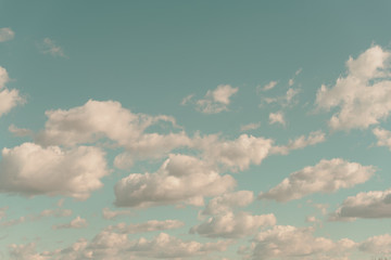 Wolken mit Farbgebung Cyan