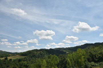 Colline - Viste - Monti e nuvole - Cielo e natura 
