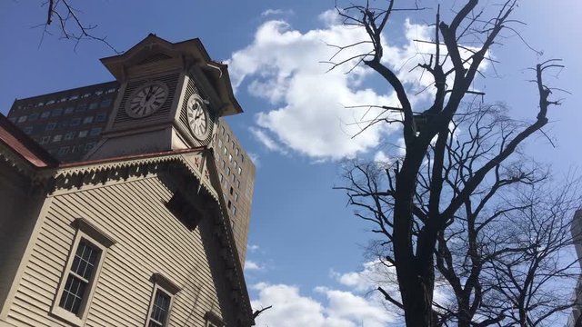 さっぽろ時計台　タイムラプス　雲　観光