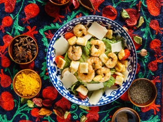salad with shrimps