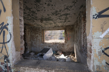 Ruine, Müllecke