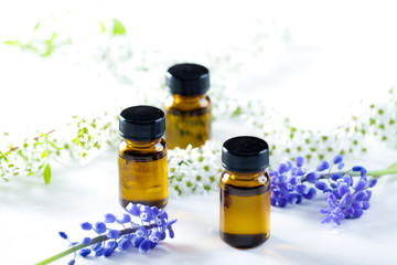 瓶に入ったアロマオイル