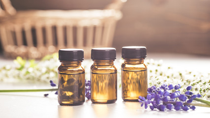 瓶に入ったアロマオイル