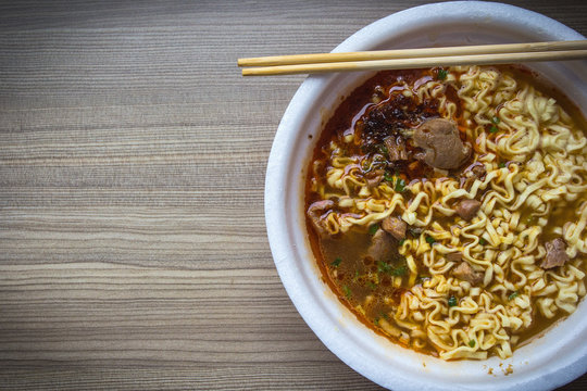 Instant noodles with meat.