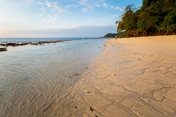 Obraz premium Tourist on Koh Kradan island