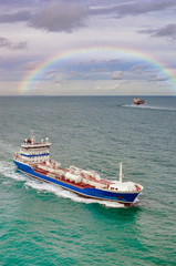 pétrolier en mer